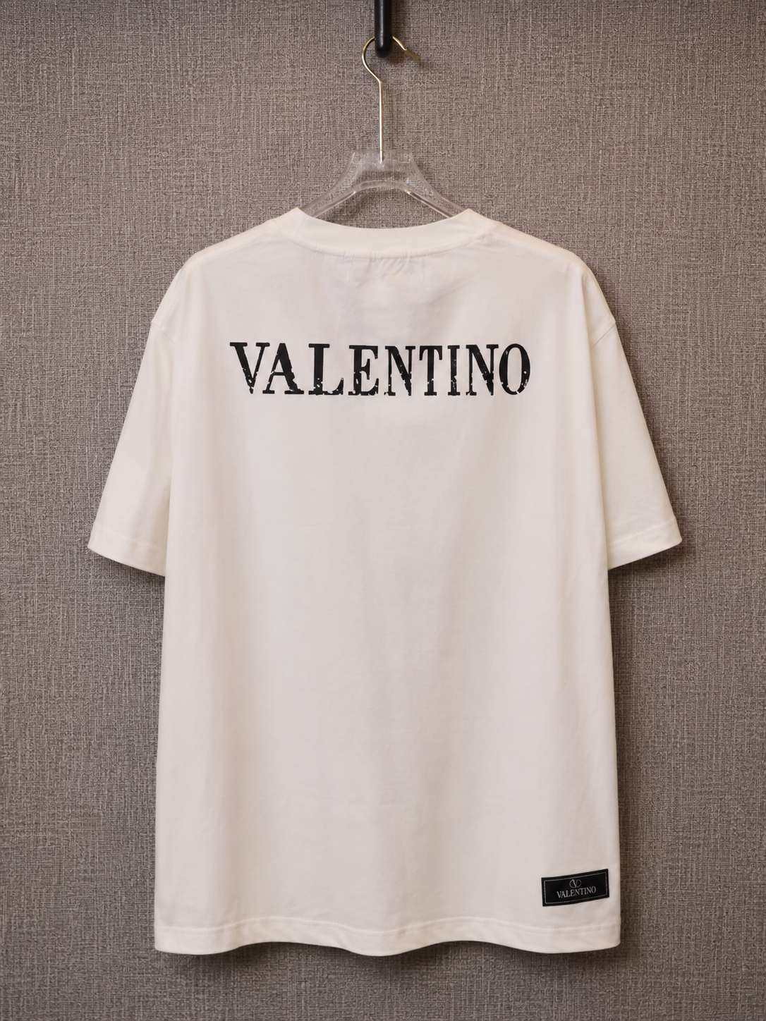 VALENTINO T-SHIRT at VANTO Egypt – product view 2