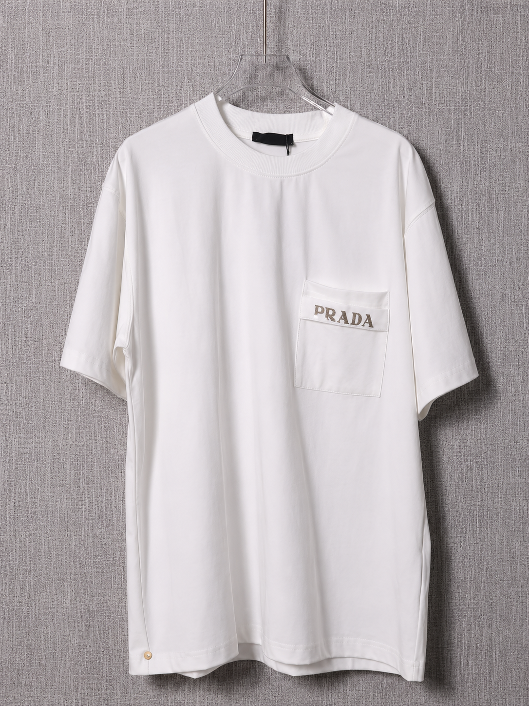 PRADA T-SHIRT at VANTO Egypt – product view 1