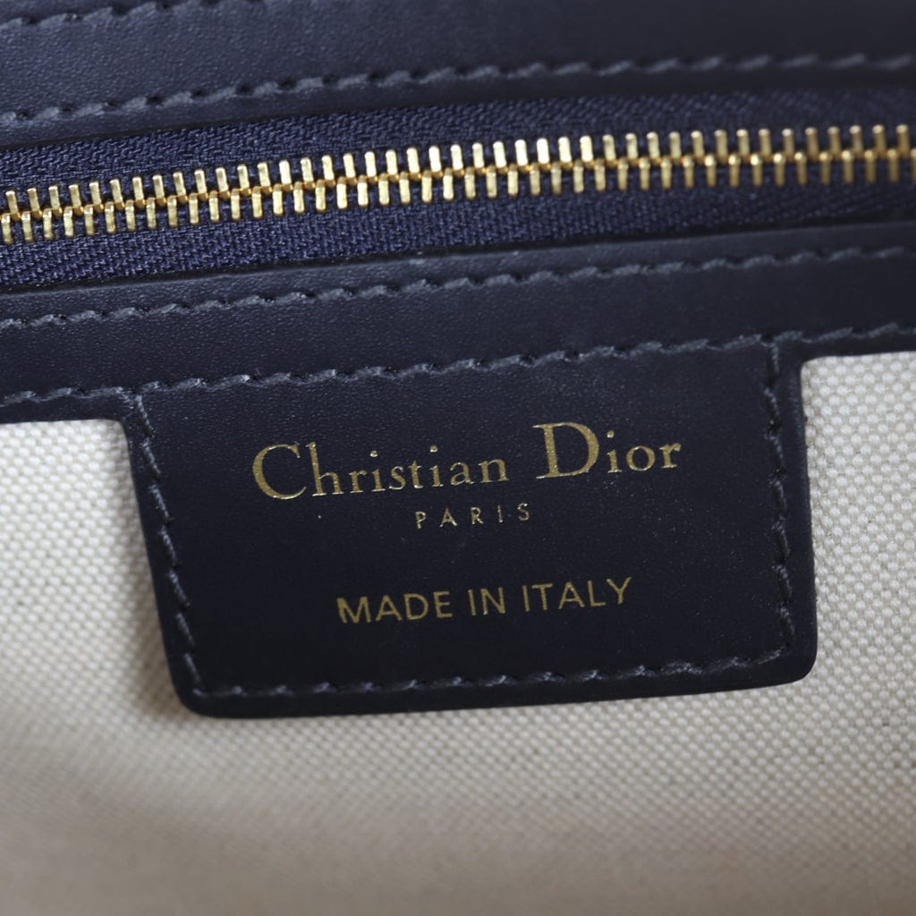 DIOR BAG at VANTO Egypt – product view 1