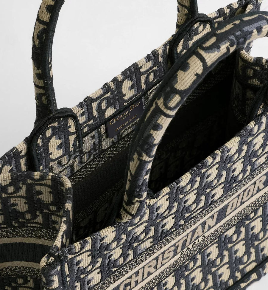 DIOR BAG at VANTO Egypt – product view 1