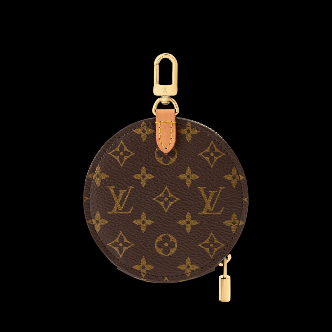 LV ACCESSORIES at VANTO Egypt – product view 1